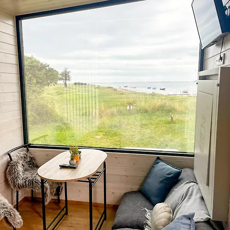 Tiny Seaside - Skarrev Обенро