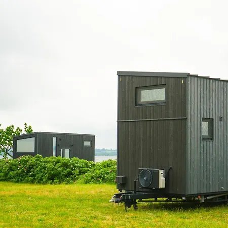Ferienhaus Tiny Seaside Beachfront - Skarrev