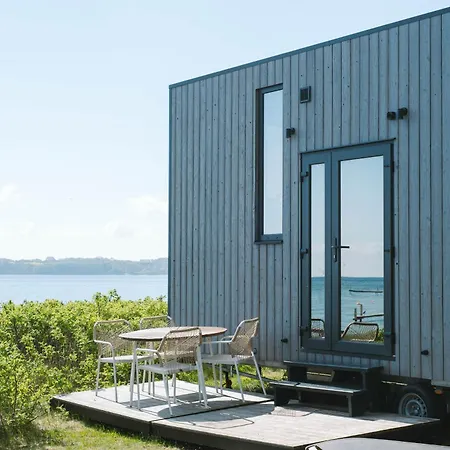Hébergement de vacances Tiny Seaside Beachfront - Skarrev