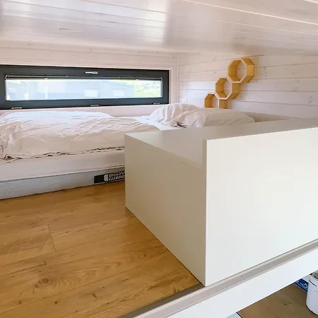 Tiny Seaside Beachfront - Skarrev Ferienhaus *